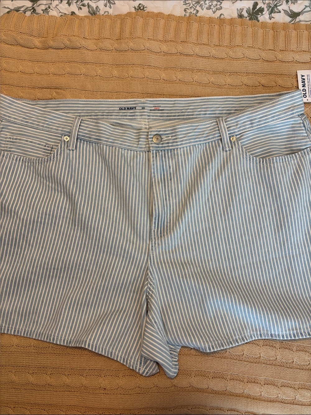 NWT Old Navy Light Blue & White Striped Jean Shorts